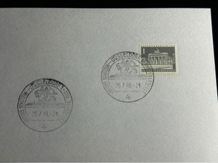 1966 yılından 4 Adet ALMANYA FORMÜLER KART ÜZERİNDE Pullu Özel Gün Damgalı 