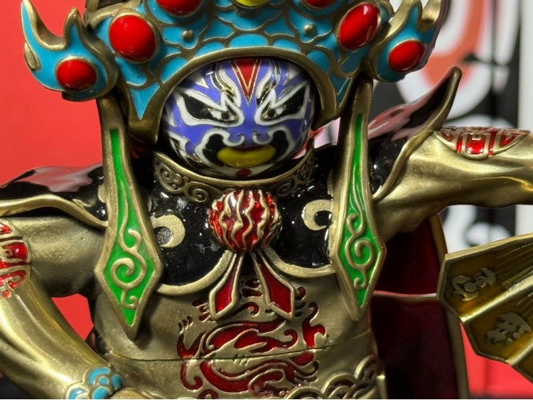 Öztürk Koleksiyon - Koleksiyon MağazasıZippo Japan Büyücü Bian