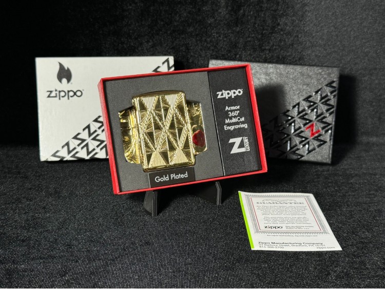 Orijinal 2018 Zippo Çakmak Z-29671 Diamond Design Gold Plated ARMOR 360 Engrave