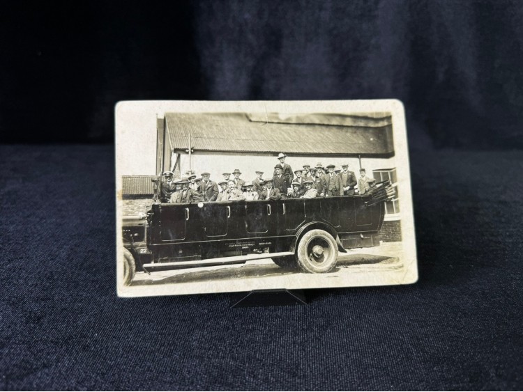 1900'lı yılların başından Daimler Y charabanc C. W. Guyne Central Studios Clacton on Sea Kartpostal